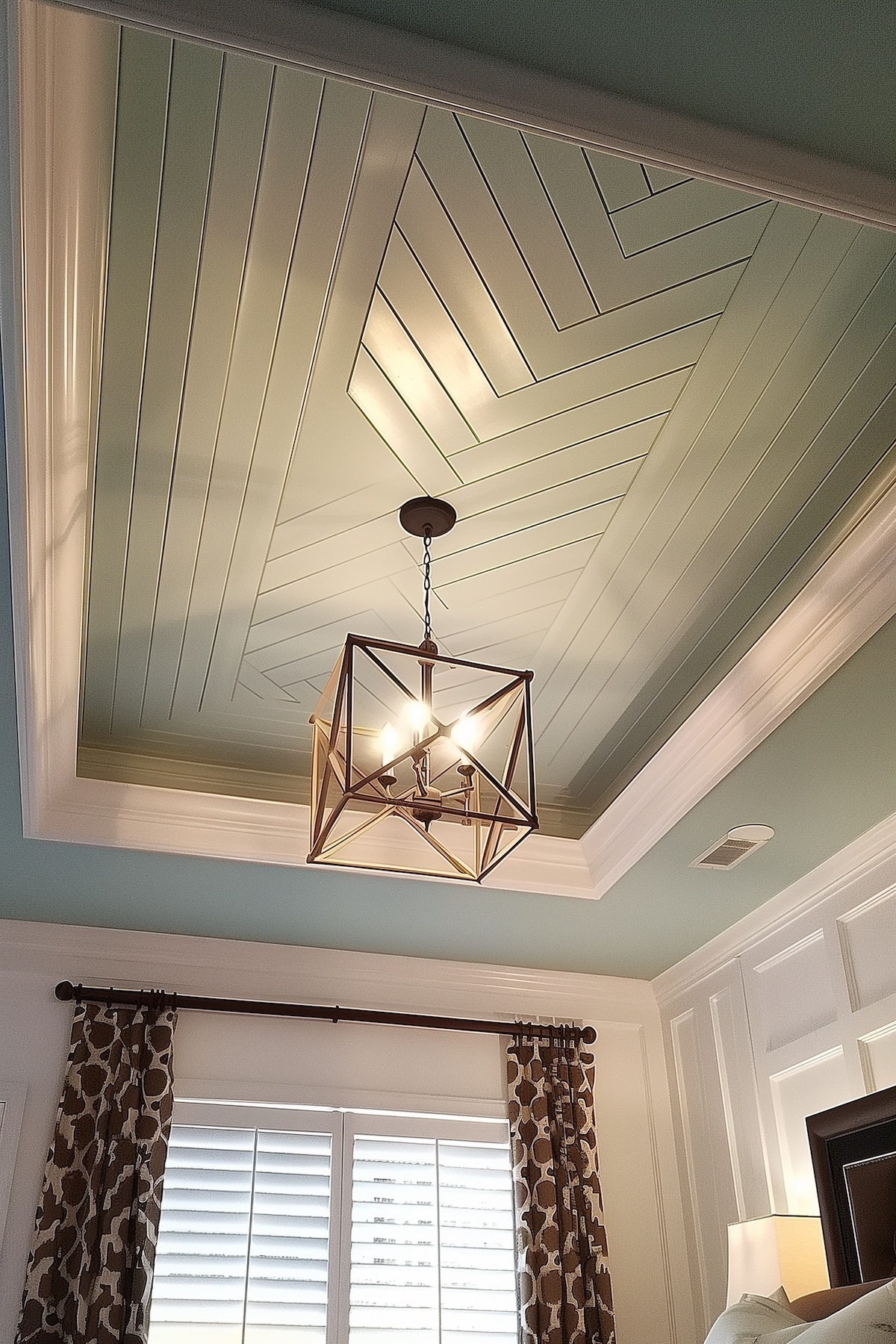 modern luxurious bedroom ce iling