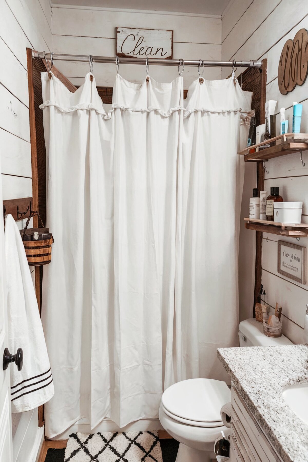 Farmhouse Bathroom Shower Ideas curtain and rug