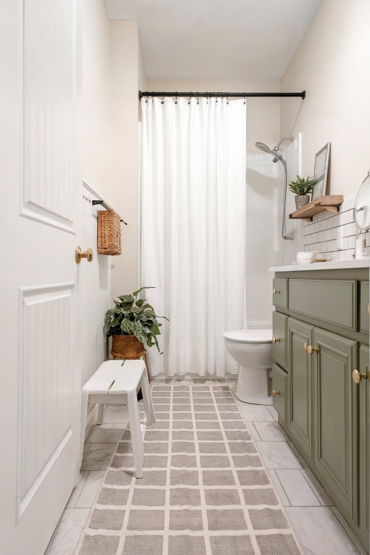 Farmhouse Bathroom Shower Ideas curtain idea