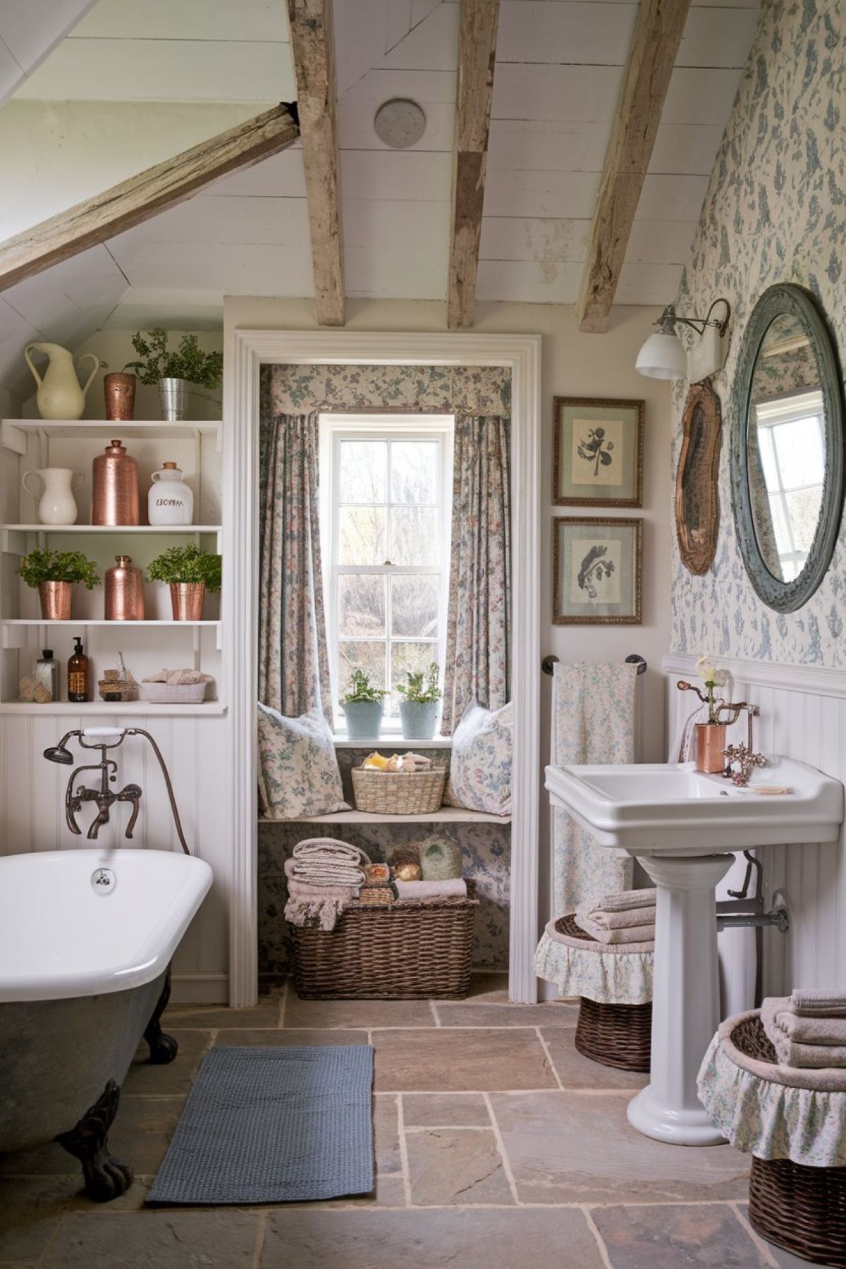 bathroom with a blend of English cottage and rustic farmhouse elements