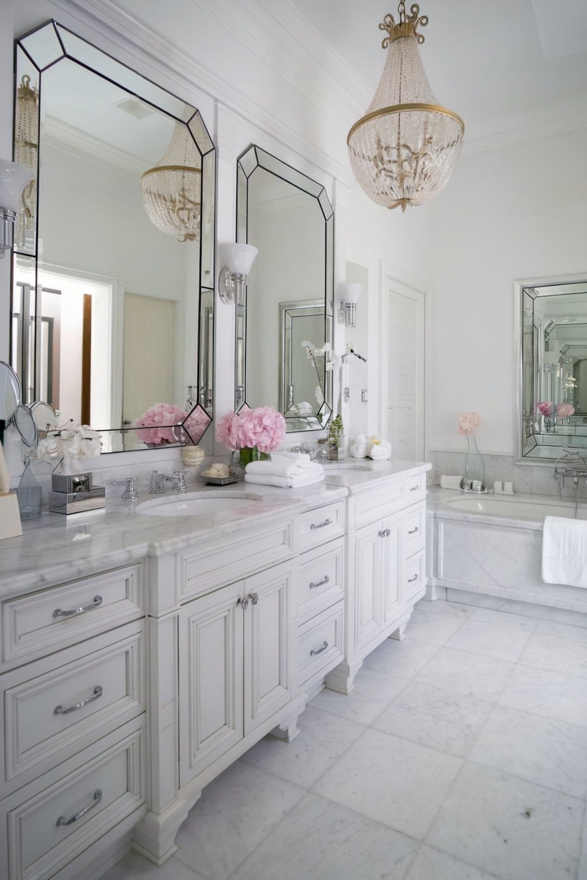 modern bathroom decor luxury white cabinet for couples