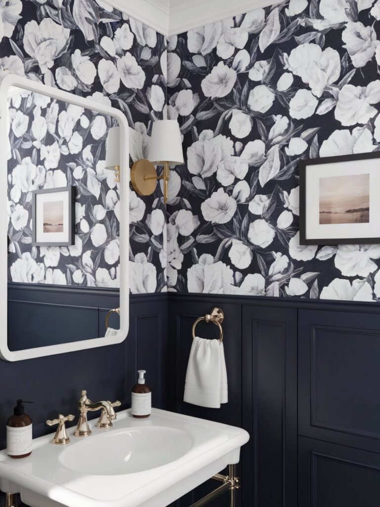 modern bathroom decor navy