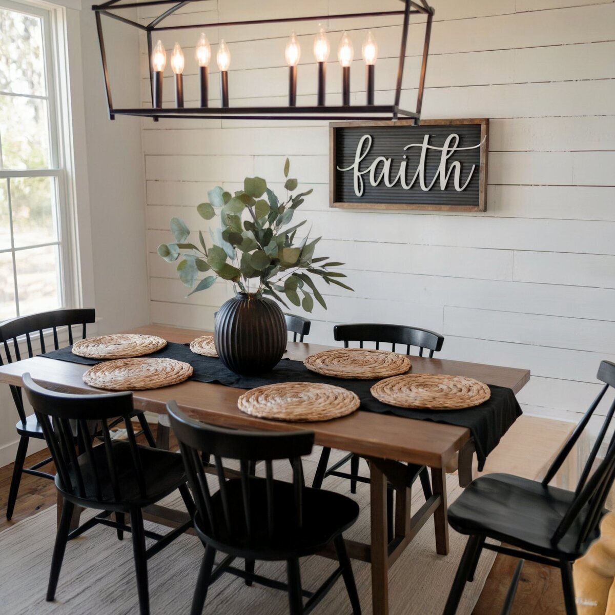 old farmhouse dining room decor