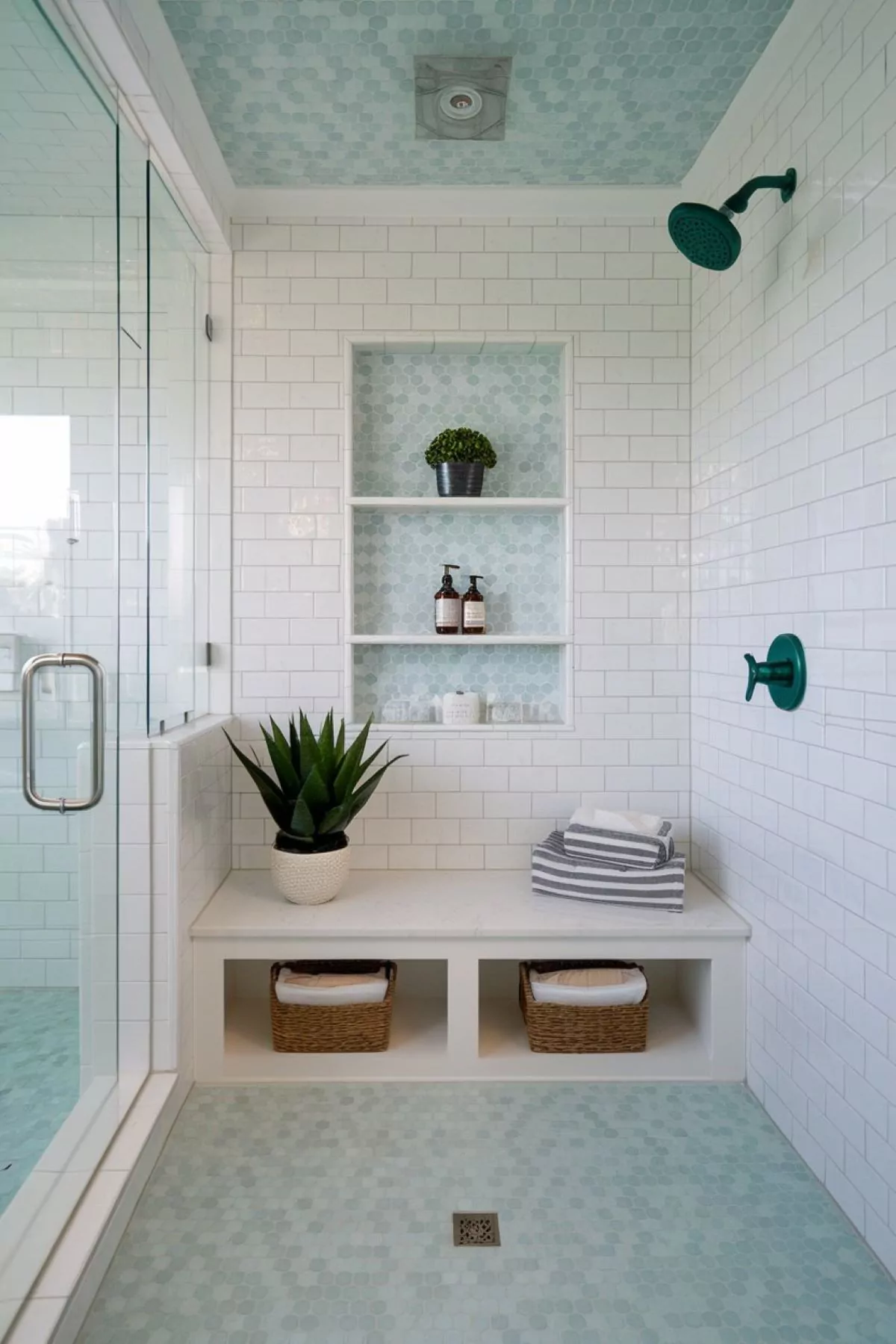 small bathroom shower tile ideas coastal theme color