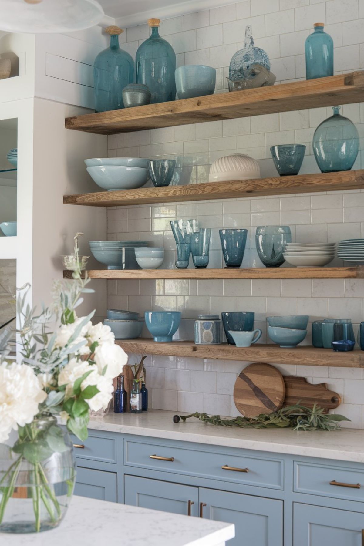 coastal kitchen utensils decor idea