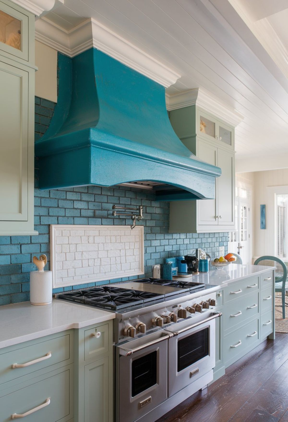 coastal kitchen vent hood design