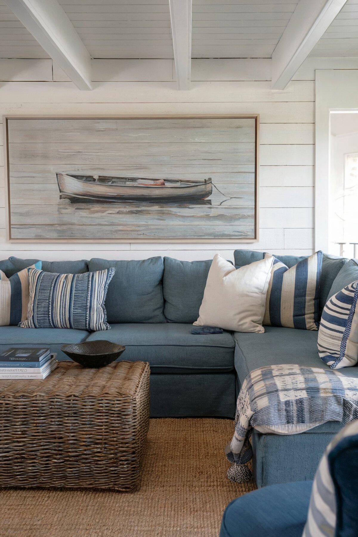 coastal living room decor blue sofa