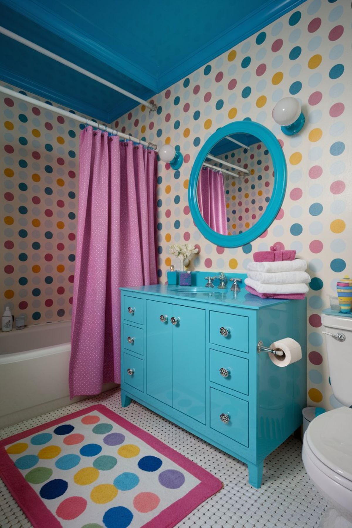 kids bathroom ideas polka dots pattern design
